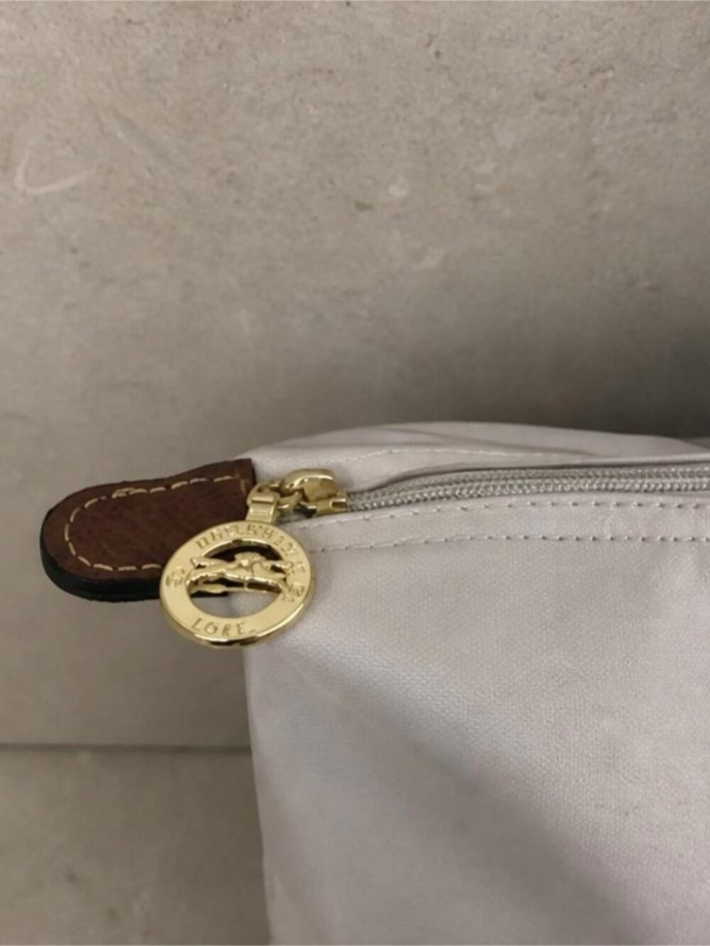 Longchamp Light Gray Tote with Brown Leather Trim - Picture 3 of 9